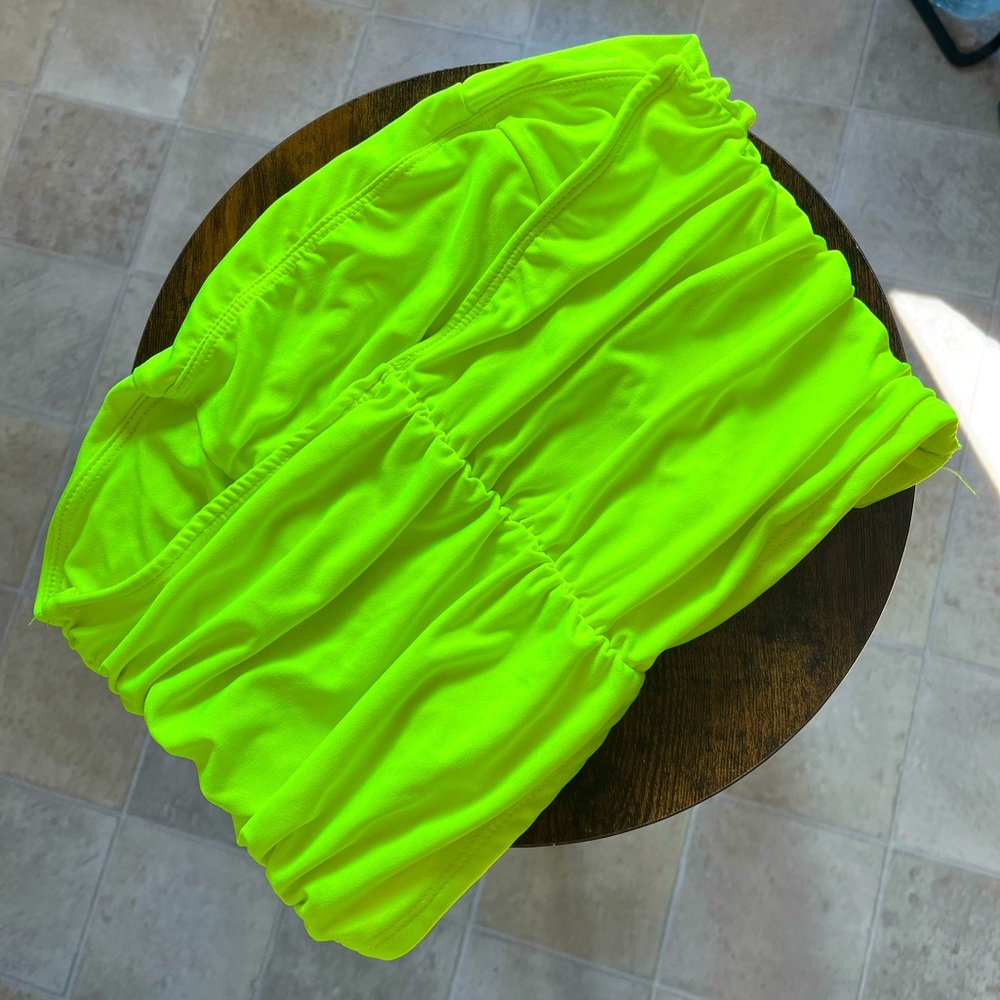 NEON GREEN Rouched Tube Top - Picture 3 of 4